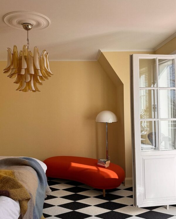 Hand-blown Amber Murano chandelier with 36 glass elements