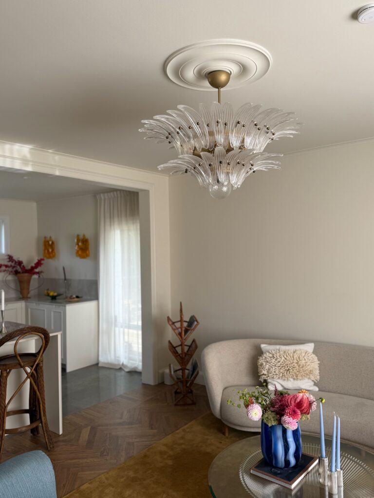 Palmette Murano chandelier with feather-like glass