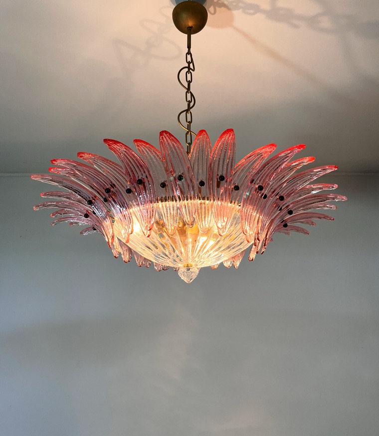 Handblown Murano glass — Palmette Pink