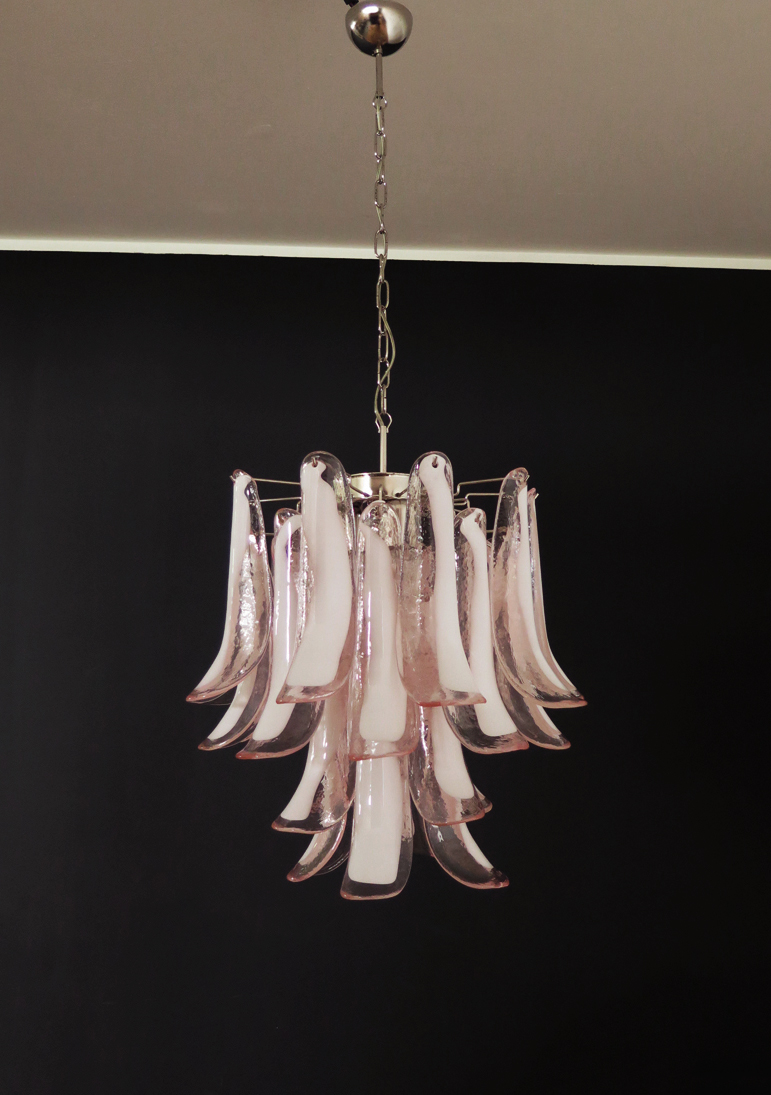Handblown Murano glass — Petal Pink