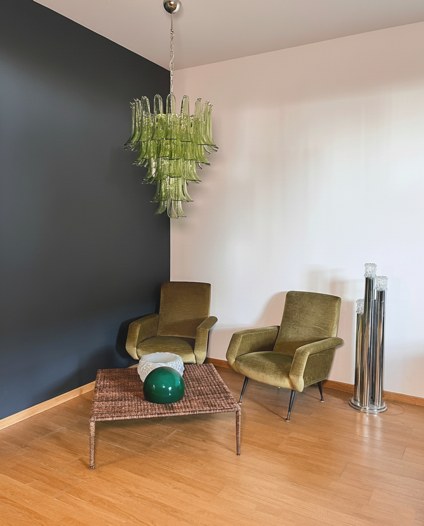 Handblown Murano glass — Petal Green