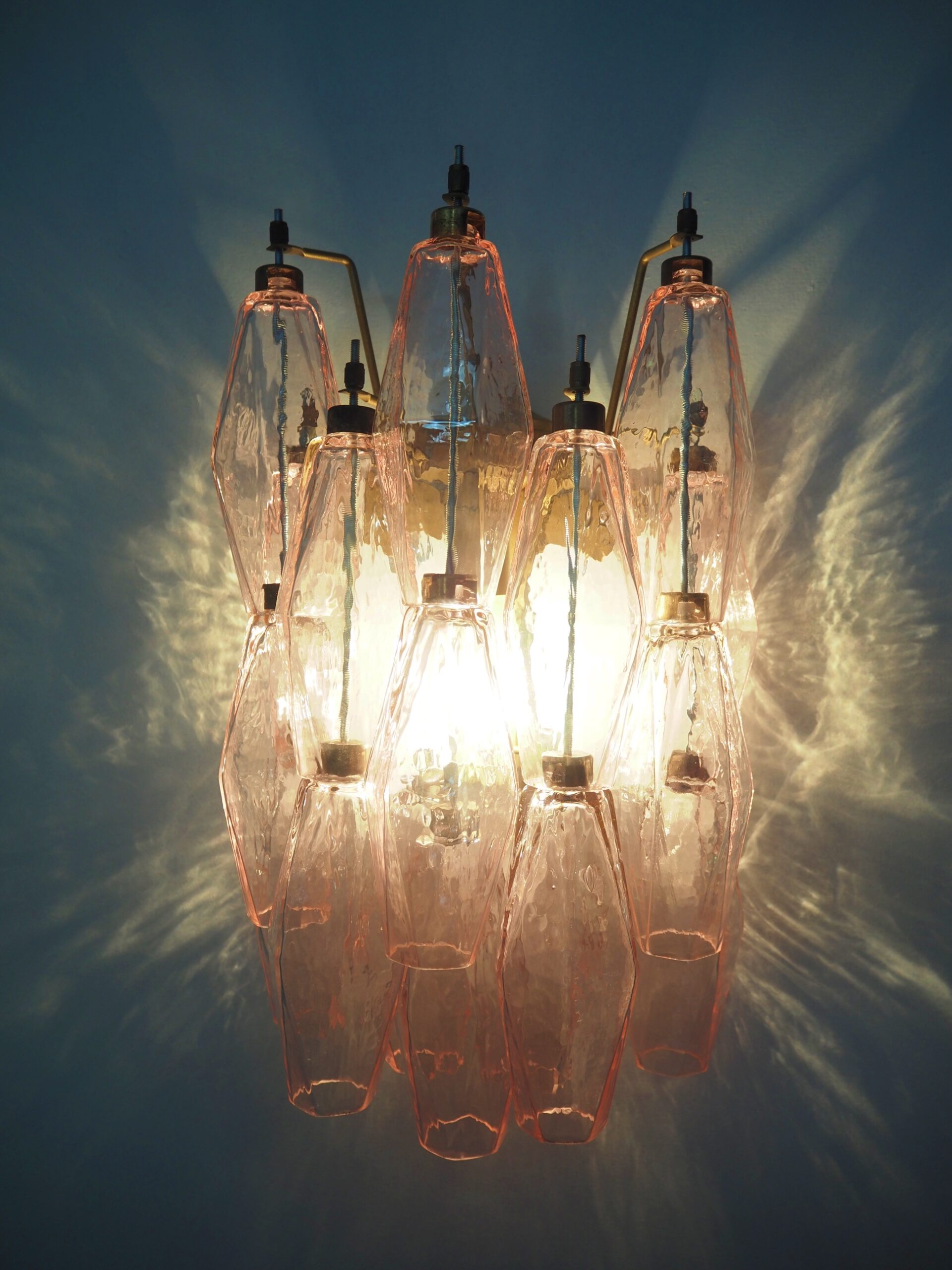 Handblown Murano glass — Poliedri Pink