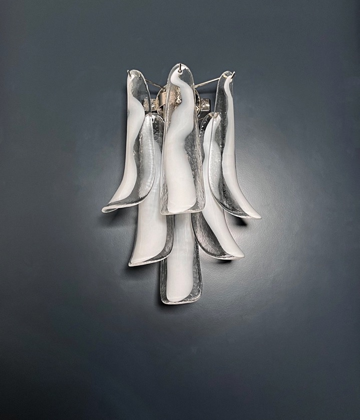 Handblown Murano glass — Petal White