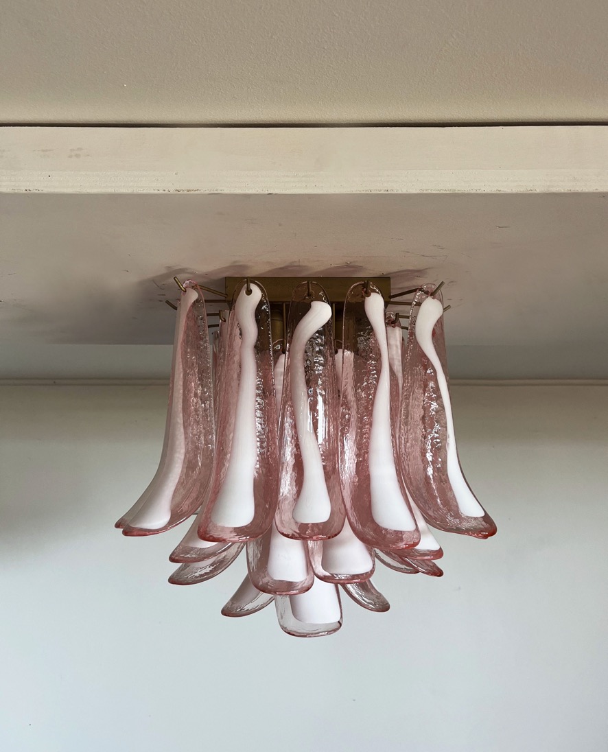 Handblown Murano glass — Petal Pink