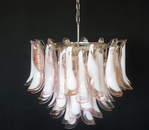 Handblown Murano glass — Petal Pink