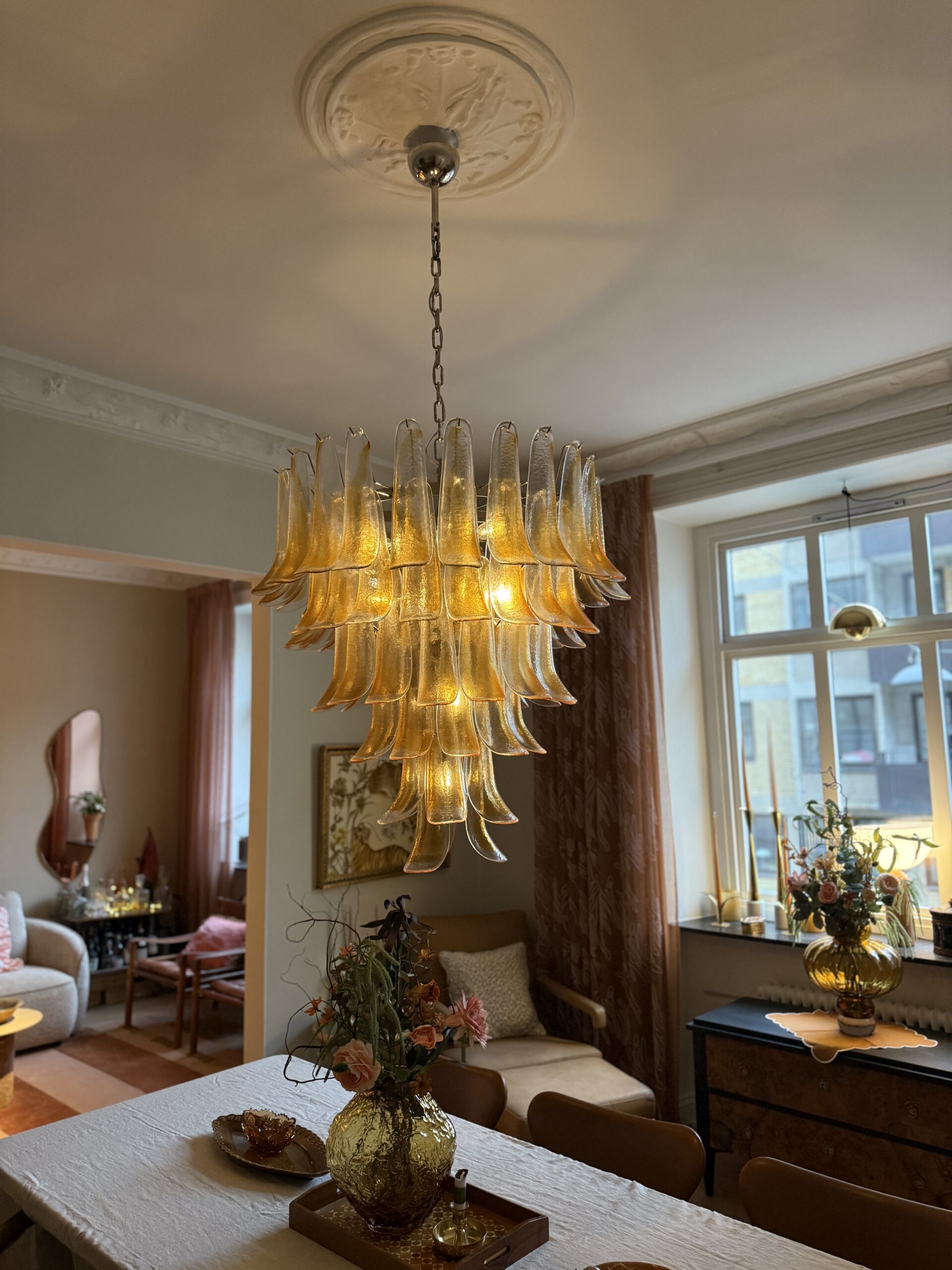 Caramel Murano Petal Chandelier – 75 Glass Petals — additional view 5