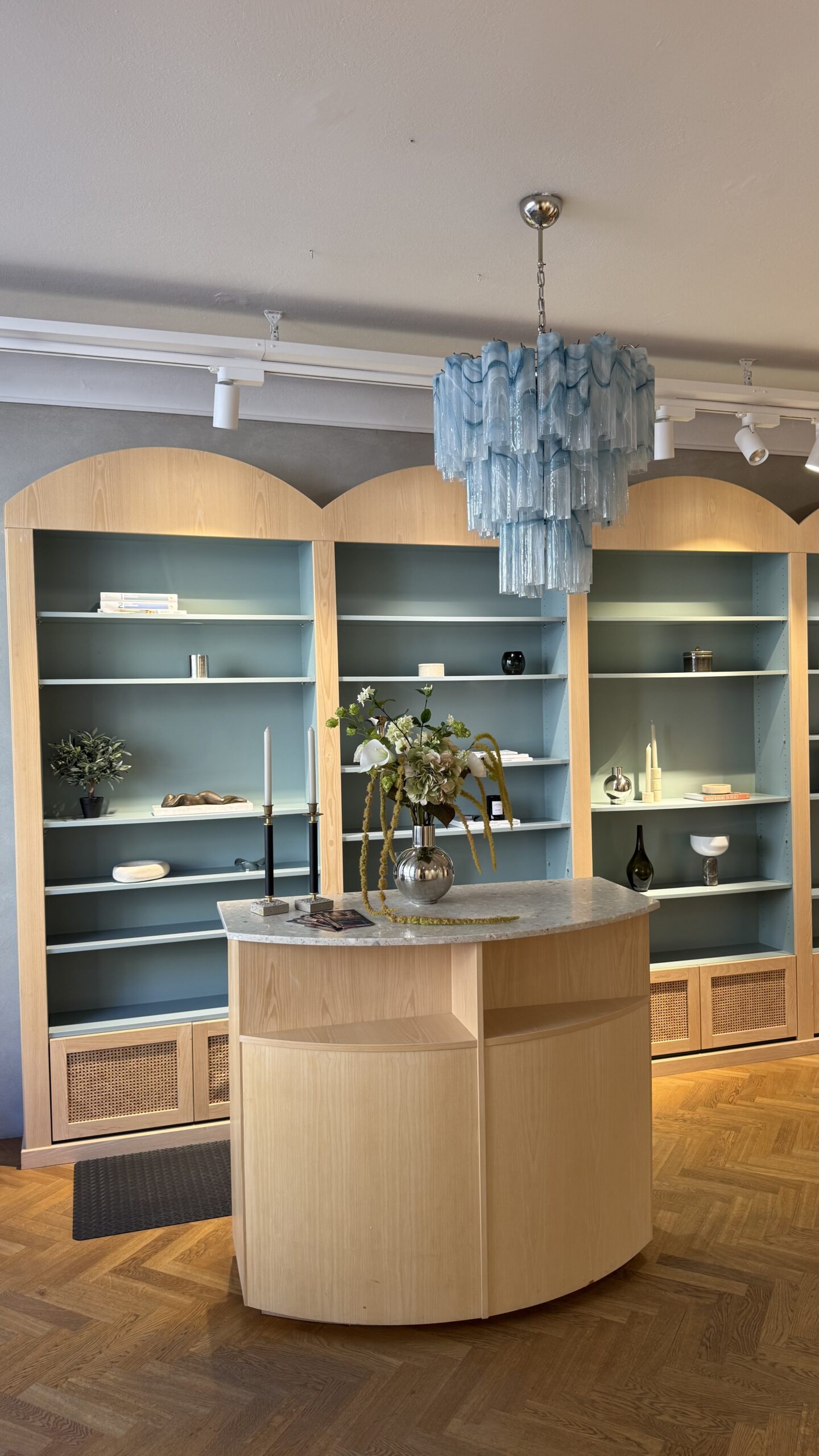 Blue Alabaster Murano Tubular Chandelier – 48 Glass Prisms — additional view 2