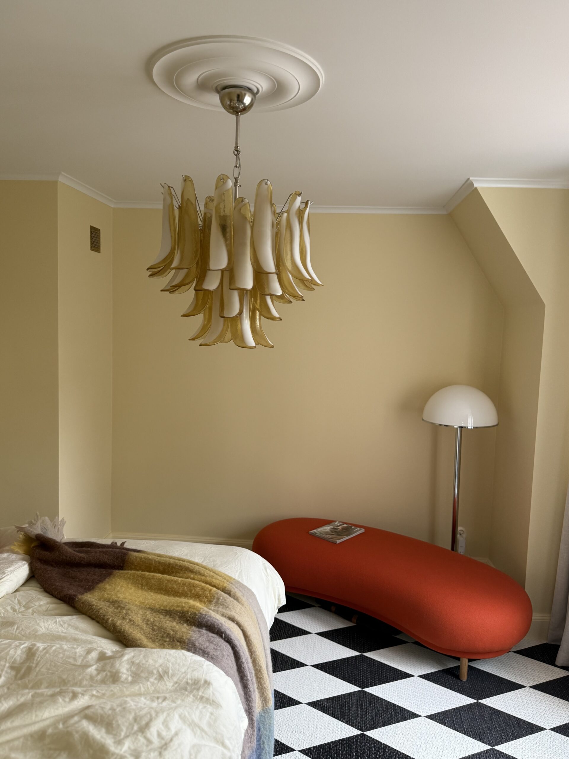 Amber Murano Petal Chandelier – 53 Glass Petals — additional view 2