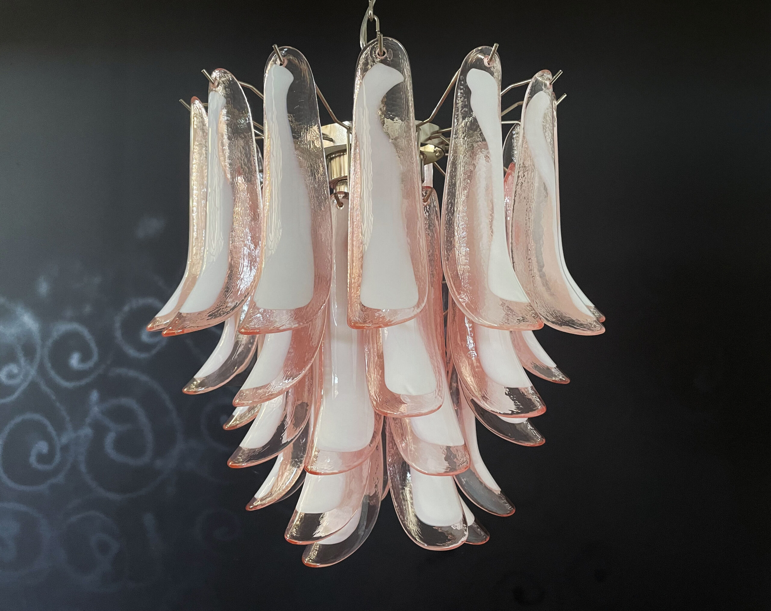 Handblown Murano glass — Petal Pink