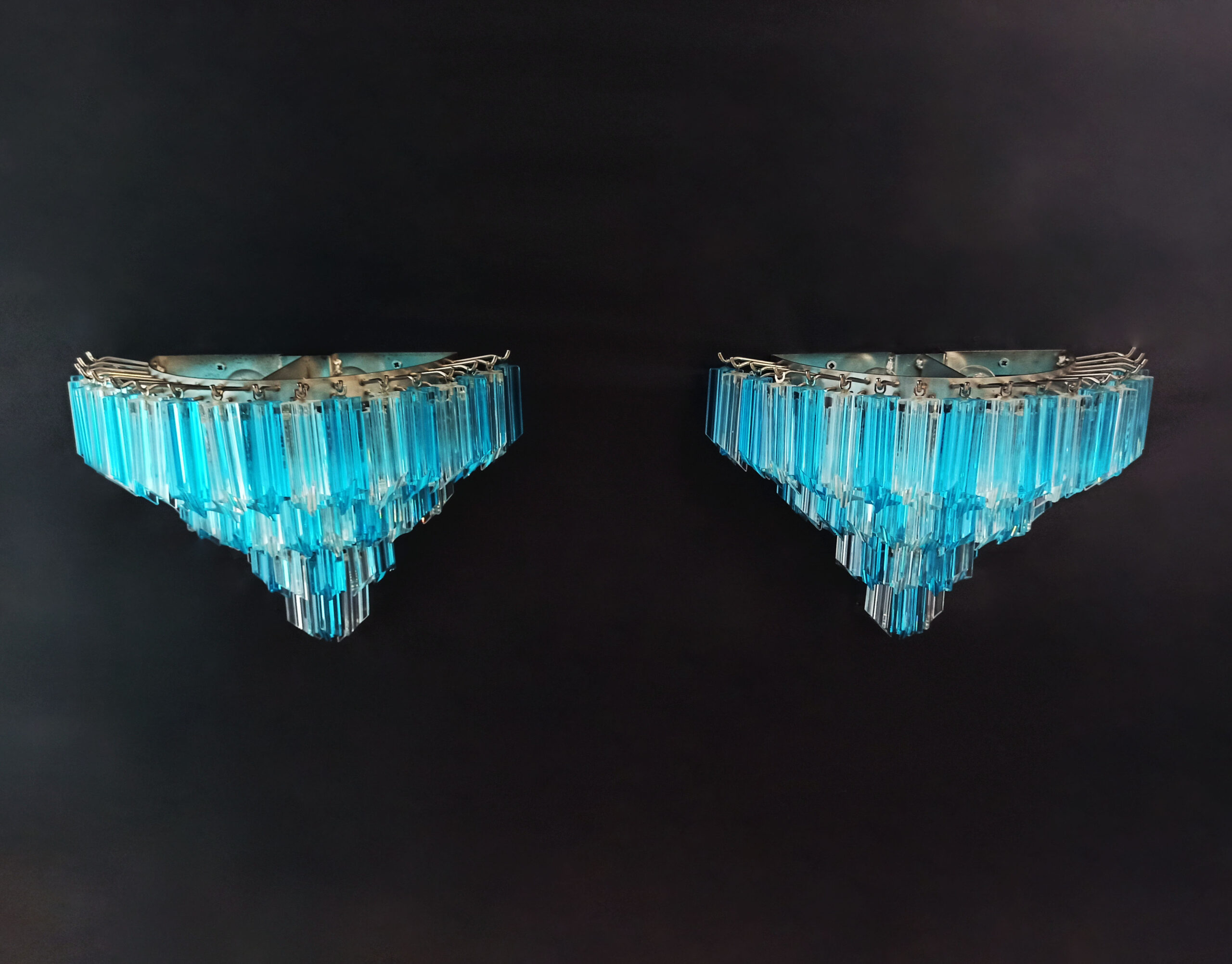 Handblown Murano glass — Quadriedri Blue