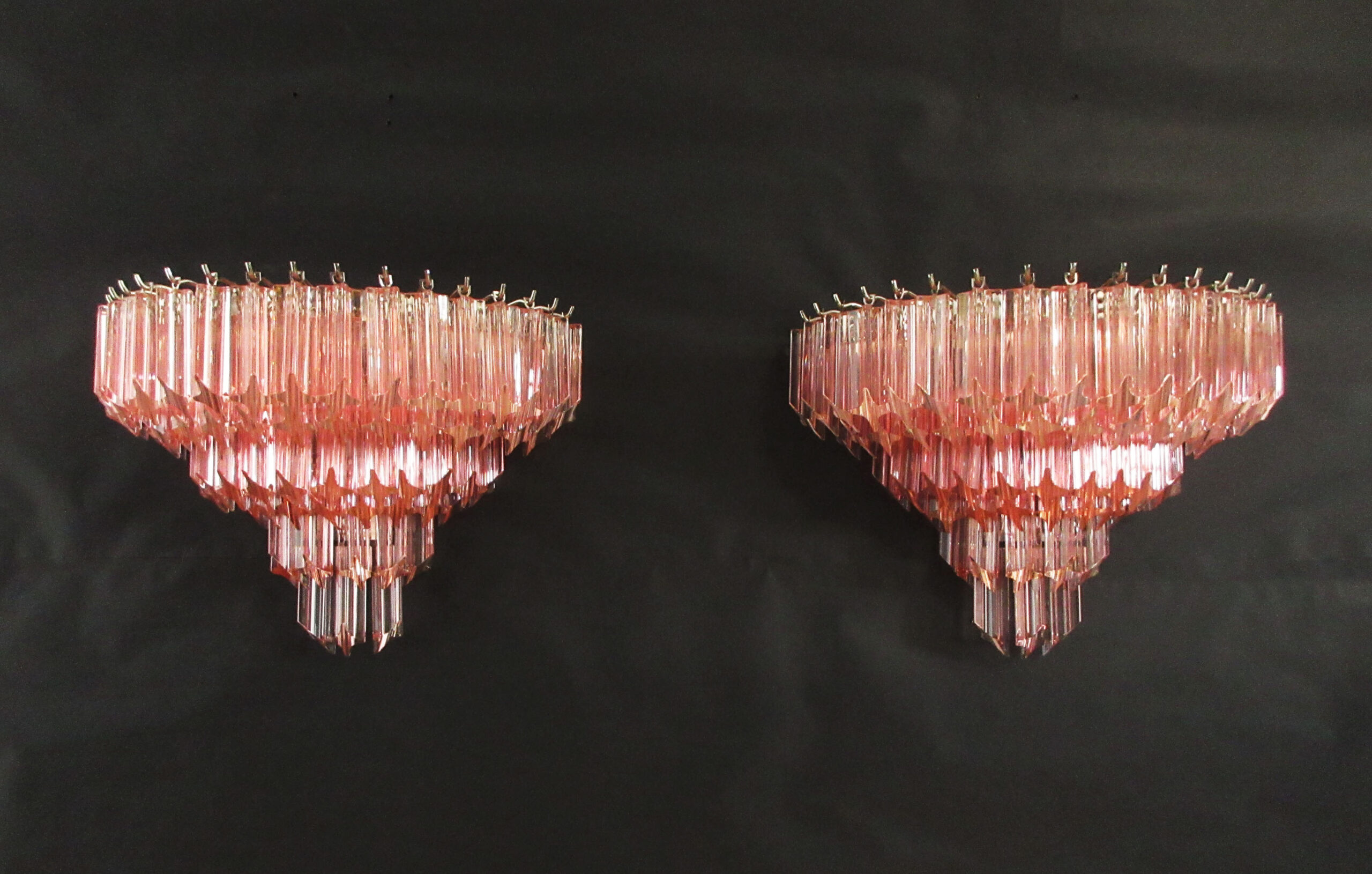 Handblown Murano glass — Quadriedri Pink