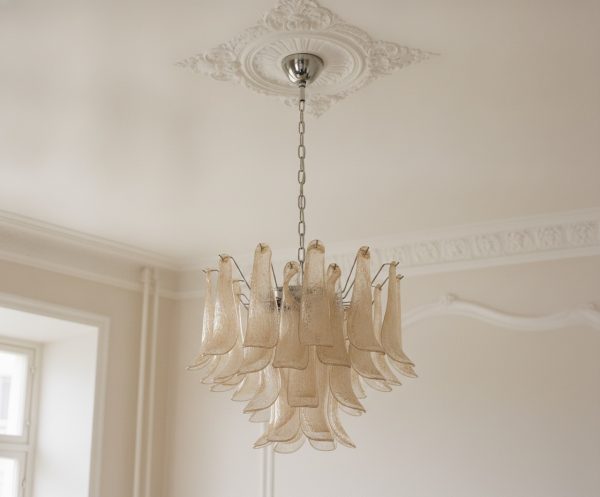 Handblown Beige Murano Petal Chandelier – 36 Glass Petals