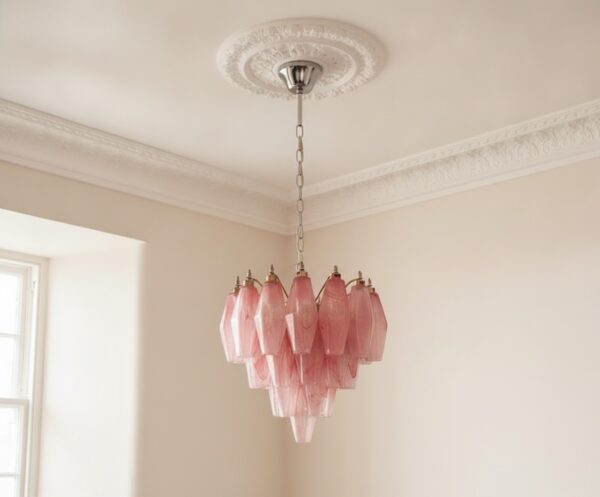 Handblown Murano Alabaster Chandelier – 32 Alabaster Glass under an ornate ceiling rose
