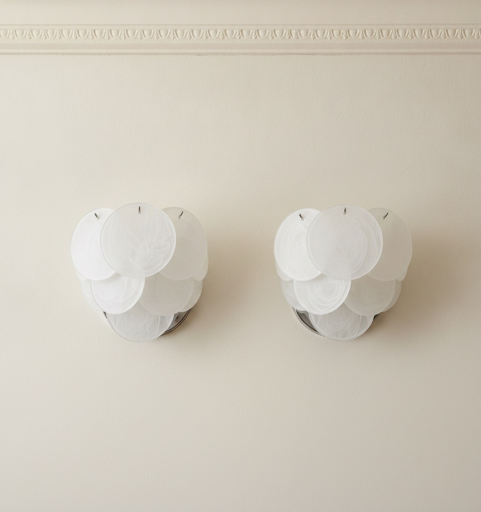 Handblown Murano Alabaster Wall Sconce – 10 Alabaster Glass – Set of 2 mounted on the wall
