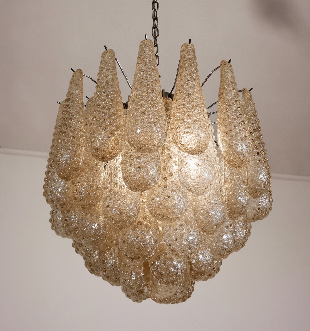 Handblown Murano Drops Chandelier – 41 Glass Drops in beige glass