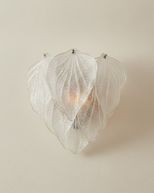 Handblown Murano Fiammette Wall Sconce – Set of 2 — single sconce on the wall