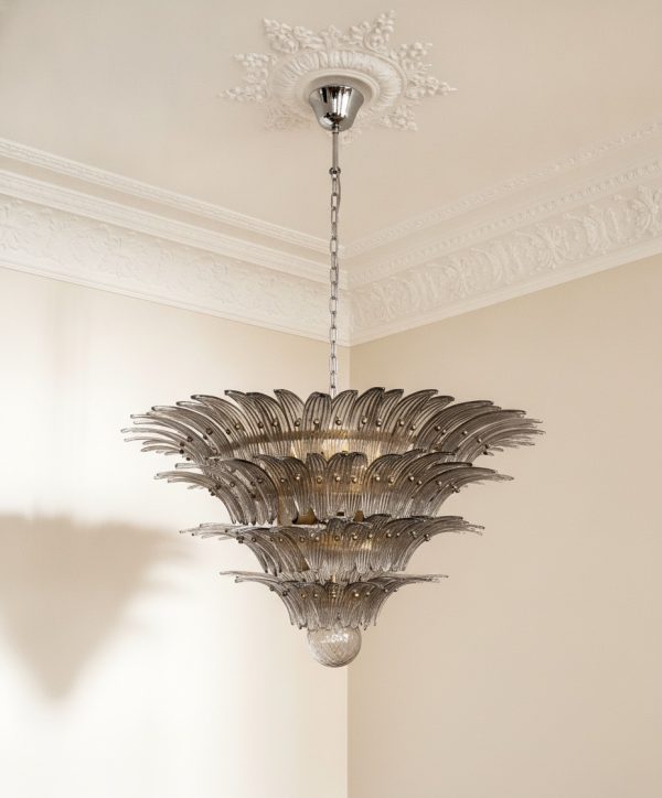 Handblown Murano Palmette Chandelier – 163 Palmette Glass under an ornate ceiling rose