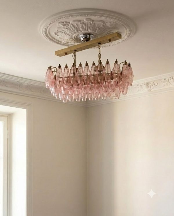 Handblown Murano Poliedri Chandelier – 84 Poliedri Glass under an ornate ceiling rose