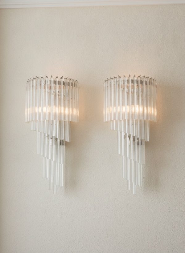 Handblown Murano Triedri Wall Sconce – 41 Triedri Glass – Set of 2 mounted on the wall
