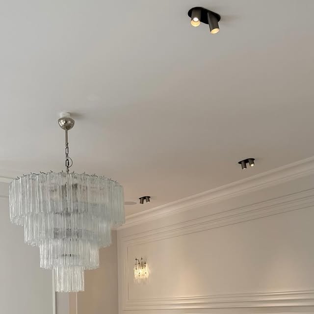 Handblown Murano Tiered Chandelier – 80 Glasses in a Swedish home — ODO Items