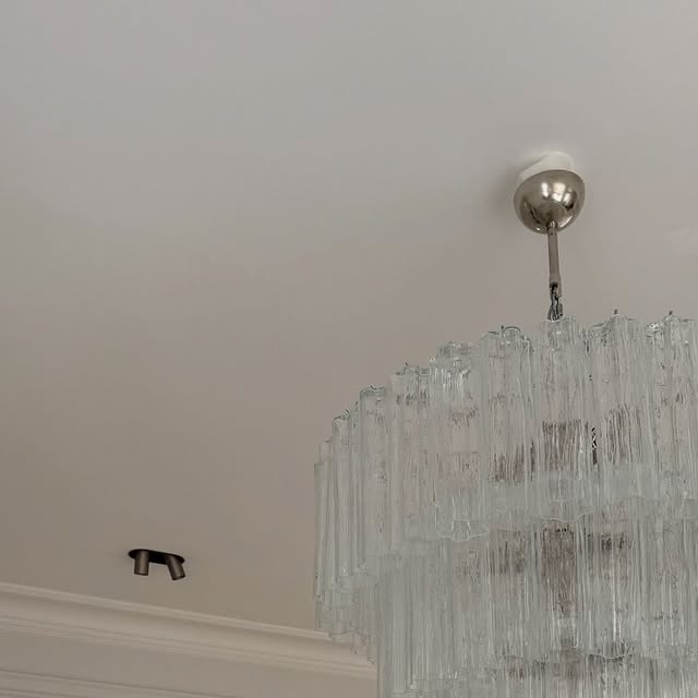 Handblown Murano Tiered Chandelier – 80 Glasses in a Swedish home — ODO Items