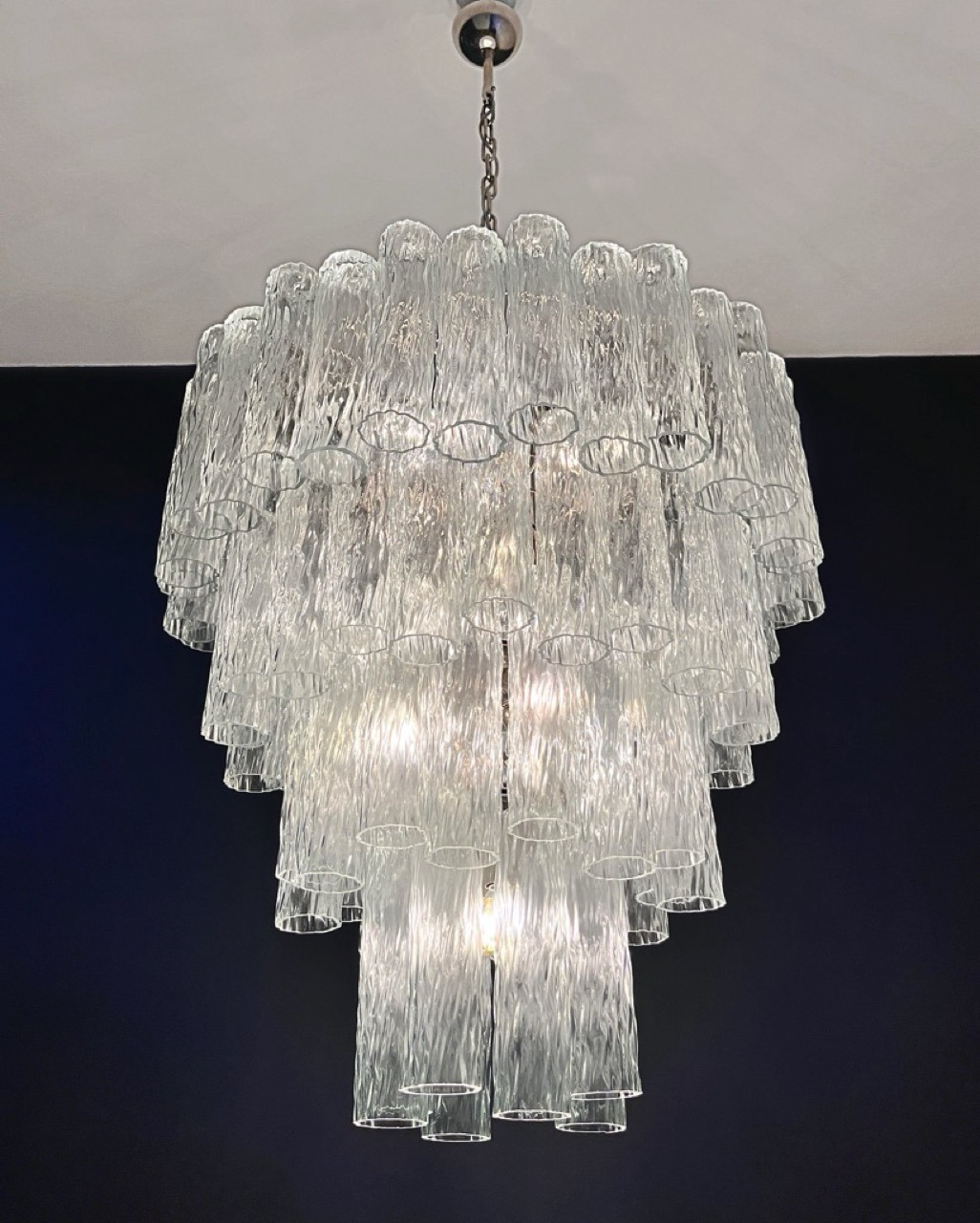 Transparent Corteccia Murano Tiered Chandelier – 80 Glass Tubes — additional view